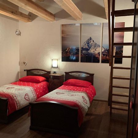 La Maison De Deni Aymavilles Εξωτερικό φωτογραφία